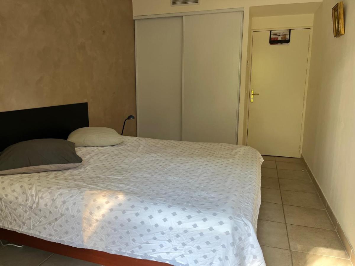 Saint-Raphael, Boulouris, F2 Dans Belle Residence 3 Piscines, Proche Bord De Mer Exterior foto