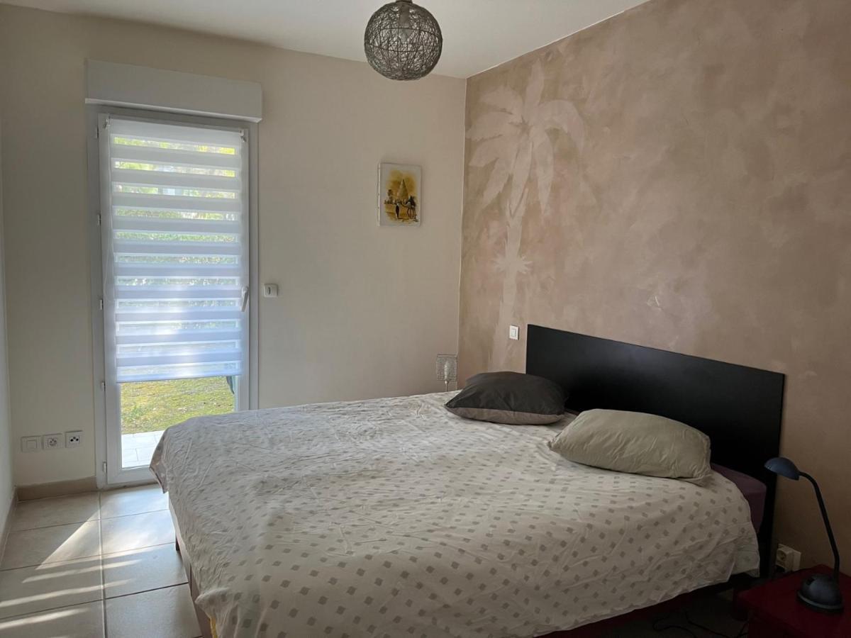Saint-Raphael, Boulouris, F2 Dans Belle Residence 3 Piscines, Proche Bord De Mer Exterior foto
